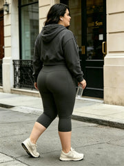 Plus Size Capri Leggings for Women with Pockets